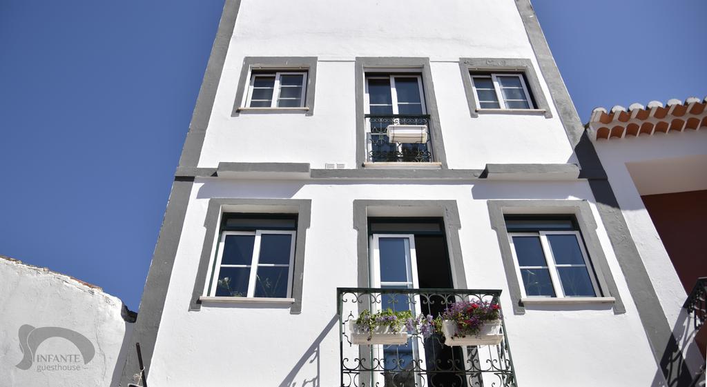 Infante Guesthouse Lagos Bagian luar foto